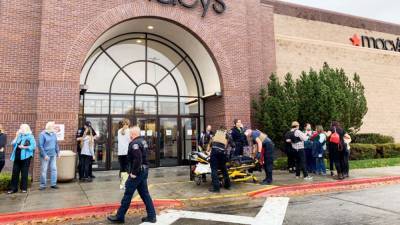 Police: Woman allegedly stole items off body of victim killed in Idaho mall shooting - fox29.com - state Idaho - Boise, state Idaho