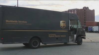 UPS plans to hire more than 5,000 seasonal employees in Philadelphia area - fox29.com - city University - city Philadelphia