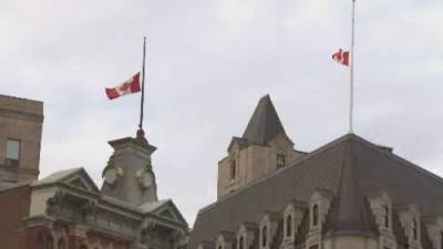Abigail Bimman - Flag-raising debate grows ahead of Remembrance Day - globalnews.ca