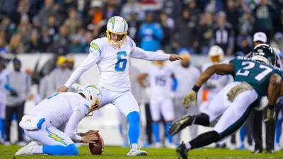 Chargers bolt past Eagles on last second field goal, 27-24 - fox29.com - Los Angeles - state Pennsylvania - city Los Angeles - county Eagle - Philadelphia, state Pennsylvania - city Philadelphia, county Eagle - Lincoln