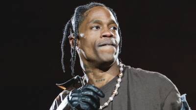 Travis Scott - Travis Scott Will Cover Funeral Costs, Mental Health Services for Astroworld Victims - etonline.com - city Houston