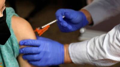Man gets vaccinated up to 10 times in a single day - fox29.com - New Zealand