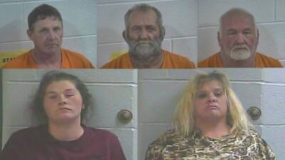 5 arrested for stealing from Kentucky tornado victims, deputies say - fox29.com - state Kentucky