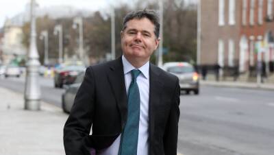 Paschal Donohoe - Donohoe says he's optimistic about economic recovery in 2022 - rte.ie - Ireland