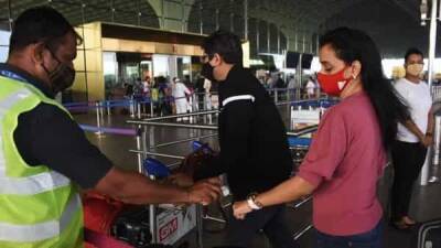 Tamil Nadu: 104 international passengers test Covid positive, 82 carry ‘S gene drop’ - livemint.com - India - city Chennai