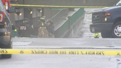 2 die in submerged car during Millbrae flooding; others escape - fox29.com - county San Mateo