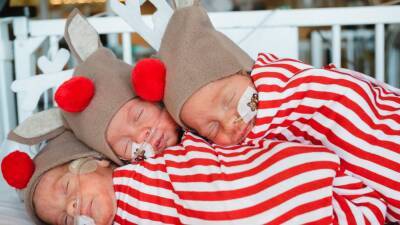 NICU babies dress in Christmas outfits at Colorado hospital - fox29.com - state Colorado