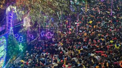 Kolkata to see Covid curbs soon in view of Christmas crowds? What experts say - livemint.com - India - city Kolkata