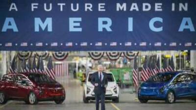 Joe Biden - Justin Trudeau - ‘Three Amigos’ summit: Trudeau battles Biden over U.S. electric car credits - globalnews.ca - area District Of Columbia - Washington, area District Of Columbia
