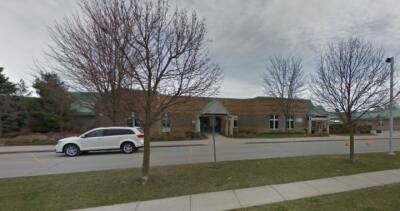 3 Catholic schools, 2 public schools tied to potential Omicron cluster in London, Ont. - globalnews.ca - Nigeria