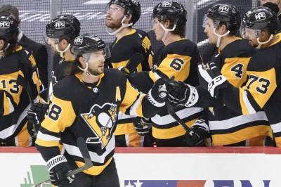 Crosby plays 1,000th game as Penguins top Islanders 3-2 - clickorlando.com - New York - city New York - city Pittsburgh - Jordan - county Crosby