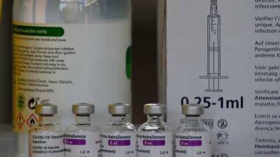 Covid vaccine in Delhi: Over 9,200 people get shots on Friday; turnout 50% - livemint.com - India - Nepal - Kuwait - Oman - Algeria - Maldives - Bangladesh - Bhutan - Brazil - Afghanistan - Mauritius - Morocco - Mongolia - Egypt - city Delhi - Nicaragua - Burma