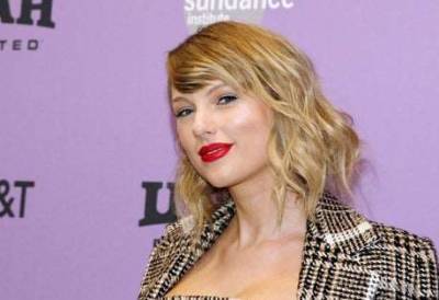 Taylor Swift donates £36,400 to mother of five whose husband died of Covid - msn.com - Washington - city Nashville - city Memphis - Burma - county Boulder
