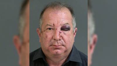 Woman punches man in face who was allegedly strangling his girlfriend at bowling alley, knocks him to ground - fox29.com - state South Carolina - Charleston, state South Carolina