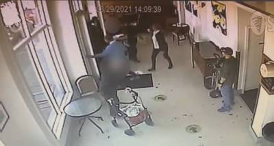 Nadia Stewart - Anti-asian slurs caught on camera in Richmond coffee shop incident - globalnews.ca - city Richmond