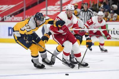 Stanley Cup - Divisional arms races heat up at NHL trade deadline - clickorlando.com - Washington - city Boston - city Pittsburgh