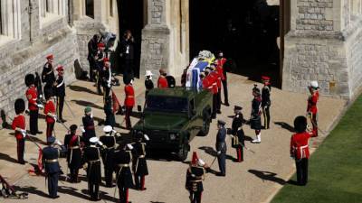 Windsor Castle - prince Philip - Philip Princephilip - Prince Philip funeral: Service begins for the Duke of Edinburgh inside St. George’s Chapel - fox29.com