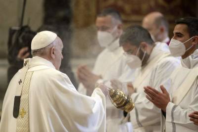 Pope ordains 9 priests, saying: stay humble, compassionate - clickorlando.com - Italy - Brazil - Colombia - Romania - Vatican - county Pope