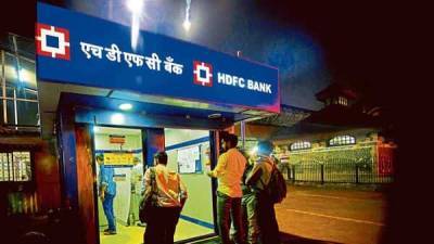 HDFC Bank deploys mobile ATMs in 19 cities amid Covid restrictions. Full list - livemint.com - India