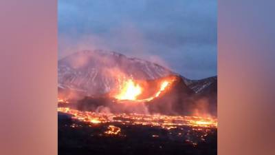 Volcanic eruptions in Italy, Iceland and Guatemala spew lava, draw crowds - fox29.com - Italy - Iceland - Guatemala