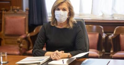 Christine Elliott - Sylvia Jones - COVID-19: Ontario government asks for mandatory 3-day hotel quarantines at land crossings - globalnews.ca - Usa - Canada - county Ontario - county Jones
