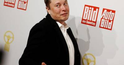 Elon Musk - Dogecoin value tanks after Elon Musk calls it a ‘hustle’ on ‘SNL’ - globalnews.ca