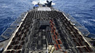 US Navy seizes massive cache of illegal weapons likely bound for Yemen - fox29.com - China - Yemen