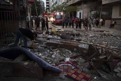 Israeli airstrikes hit Hamas commander's home, Gaza tunnels - clickorlando.com - Israel - Palestine - city Jerusalem