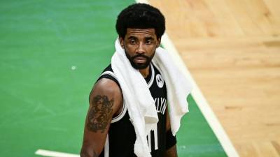 Kevin Garnett - Kyrie Irving has water bottle hurled at him after Nets' victory: It's 'just underlying racism' - fox29.com - county Garden - city Boston - county Tyler - county Johnson