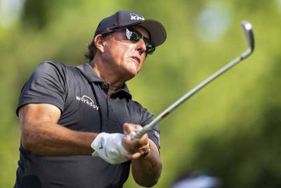 Phil Mickelson - Blast from past as Mickelson opens with 64 at Quail Hollow - clickorlando.com - state North Carolina - county Wells - Charlotte, state North Carolina - city Fargo, county Wells