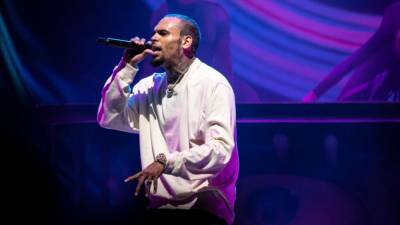 Chris Brown - Singer Chris Brown named a suspect in battery investigation: TMZ - fox29.com - Los Angeles - city Los Angeles - state North Carolina - Charlotte, state North Carolina - city Charlotte, state North Carolina