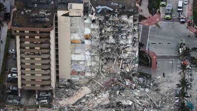 Florida condo collapse: 2 close friends among last of the missing - fox29.com - New York - Japan - Britain - state Florida - county Lauderdale - city Fort Lauderdale, state Florida