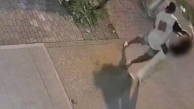 Woman repeatedly punched after she confronts man who grabbed backside - fox29.com - New York - city Brooklyn
