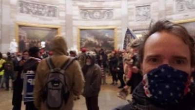 Docs: FBI arrests Washington man charged in Capitol riot after mom posts his pic on Facebook - fox29.com - city Seattle - Washington - city Washington, area District Of Columbia - area District Of Columbia - state Washington - county Tyler