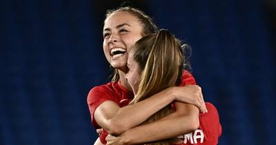 Canada defeats Sweden, brings home gold in women’s Olympic soccer - globalnews.ca - city Tokyo - Canada - Sweden