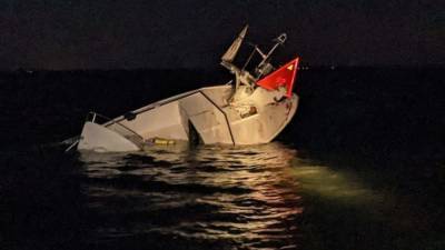 Coast Guard, fire officials rescue 6 from boat crash near Ham Island, N.J. - fox29.com - county Island - state New Jersey - state Delaware
