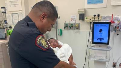 Cop catches newborn tossed from second-floor balcony in Jersey City - fox29.com - state New Jersey - Jersey
