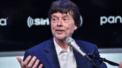 Ken Burns says current times 'equal' to Civil War, Depression and WWII - fox29.com - Usa - Los Angeles - Vietnam
