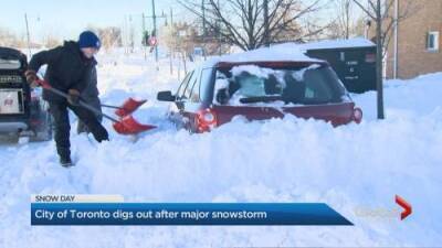 Snowstorm cleanup in Toronto expected to last days - globalnews.ca