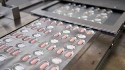 EU regulator set to rule on Pfizer COVID pill by end-Jan, ahead of Merck: Report - livemint.com - India - Eu