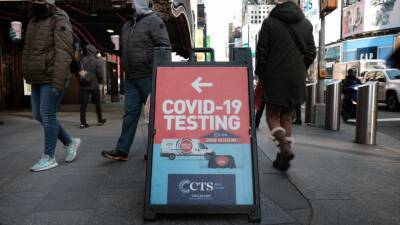 Anthony Fauci - US COVID-19 cases dropping despite spikes in some regions, CDC data shows - fox29.com - New York - Usa - state Massachusets - state Connecticut - state Maine - state Rhode Island
