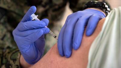 Navy discharges 1st active-duty sailors for vaccine refusal - fox29.com - Washington