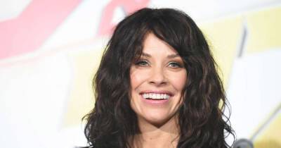 Evangeline Lilly - Lost star Evangeline Lilly attends protest against Covid vaccine mandate - msn.com - Washington