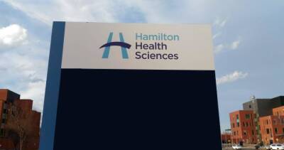 Hamilton Health Sciences terminates 178 workers as part of mandatory staff vaccination policy - globalnews.ca