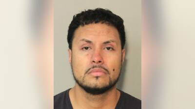 Houston Police Shootout: Suspect Roland Caballero facing federal charges for injuring 3 officers - fox29.com - state Texas - city Midtown - city Houston