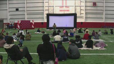 Temple University holds community appreciation night for students and North Philly families - fox29.com