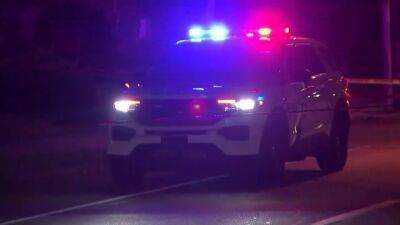 Police: 3 men, 1 woman injured in Kensington quadruple shooting overnight - fox29.com