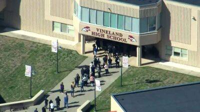 Toms River - Police launch investigations after shooting threats prompt lockdowns at several South Jersey schools - fox29.com - state New Jersey - Jersey - city Vineland