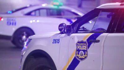 West Philadelphia - Police: Man found inside car with multiple gunshot wounds in West Philadelphia - fox29.com