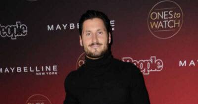 Val Chmerkovskiy has COVID-19, will miss next week's Dancing with the Stars - msn.com - Usa - Argentina